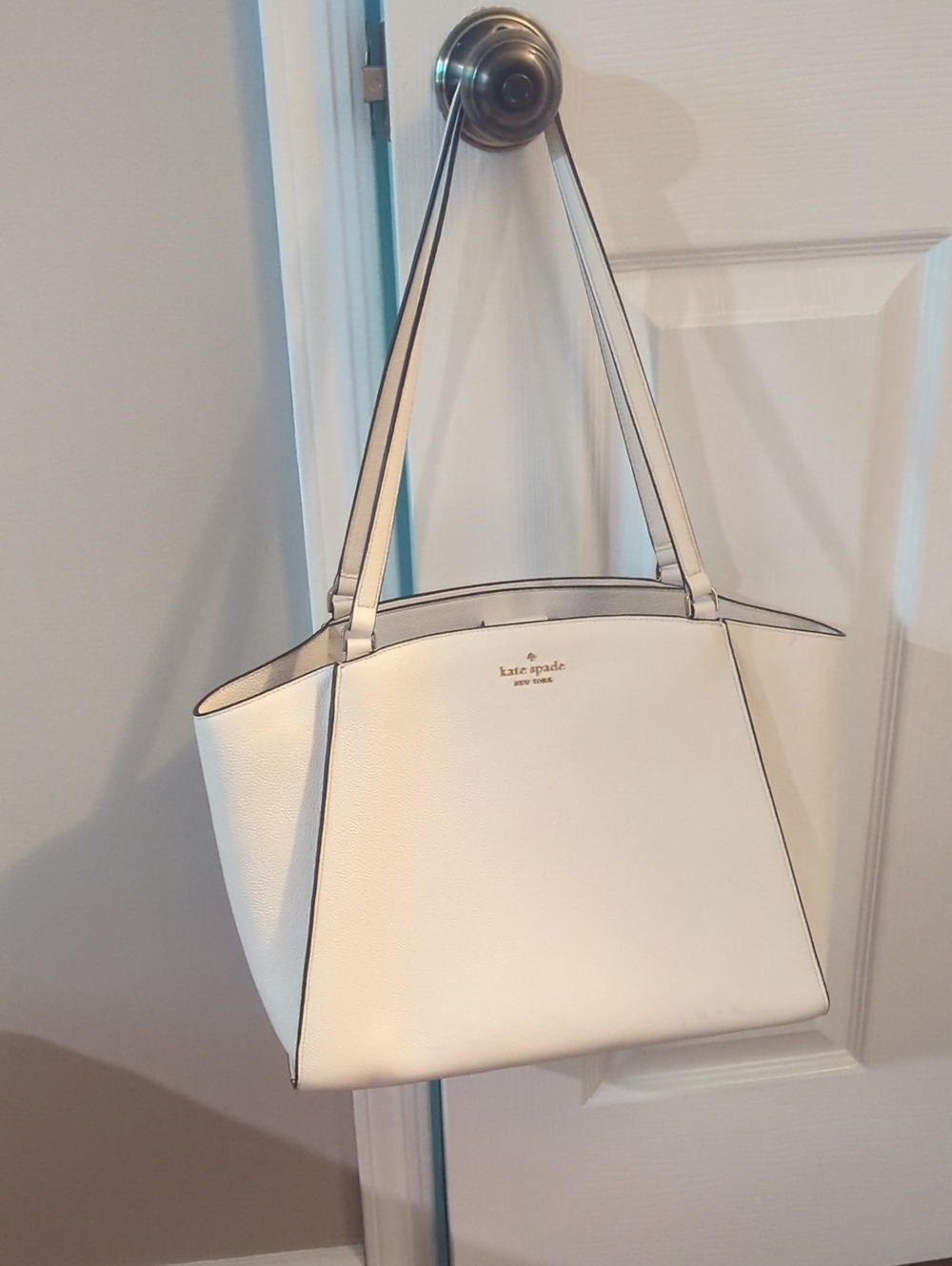 kate spade White Leather Tote Bag With Laptop Case